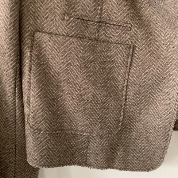 NWT BANANA REPUBLIC Wool Blend Herringbone Ruffles Asymmetrical Jacket Size 8P
